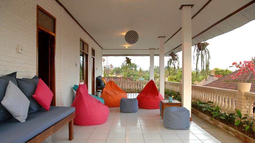 Friendly House Bali Vandrehjem Ubud Værelse billede