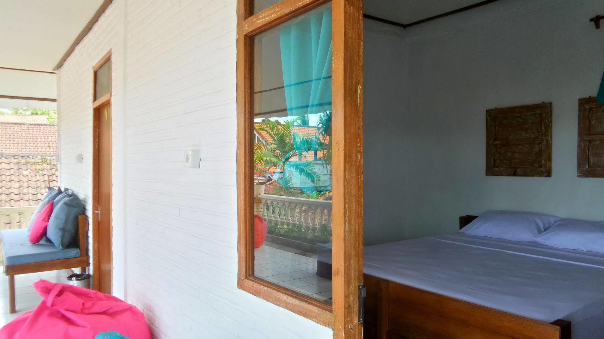 Friendly House Bali Vandrehjem Ubud Eksteriør billede